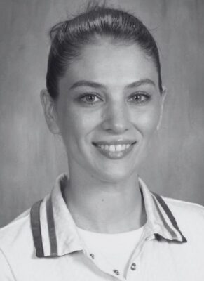 Lauren Candia headshot